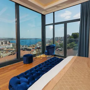 4* Otel Tryp By Wyndham Taksim