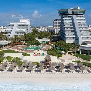 park-royal-cancun.quintano-roohotels.com/